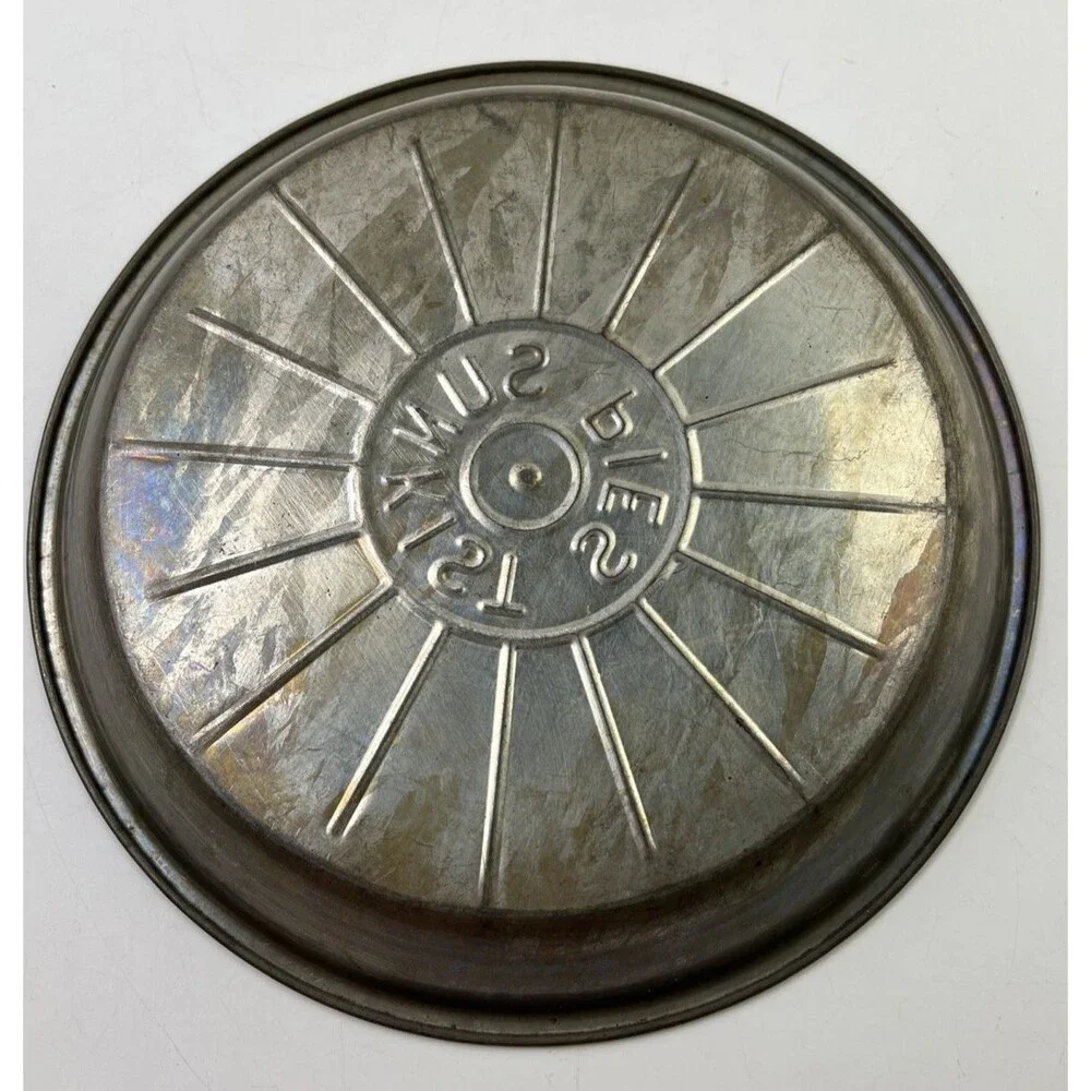 5 Vintage Pie Tins: Sunkist, Bakers Square, Poppin' Fresh, Betty Crocker, Misc.